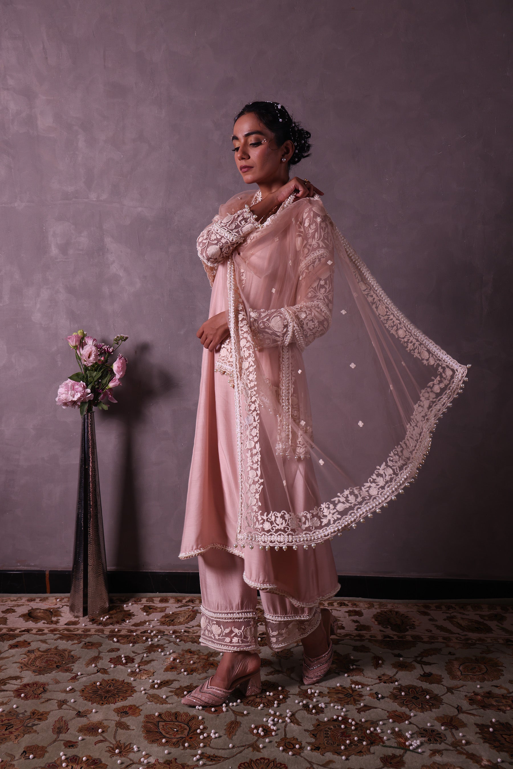 Pastel Pink Kashmiri Pheran Suit Set