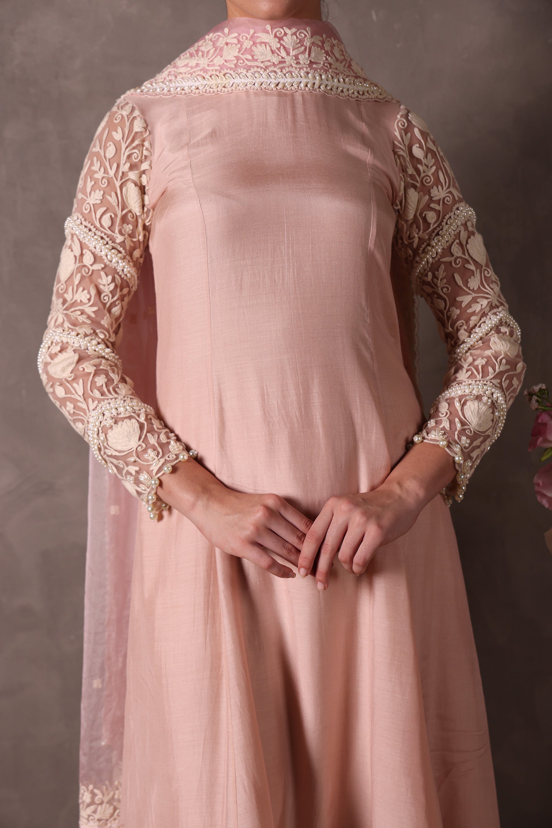 Blush Pink Kashmiri Pheran Suit Set