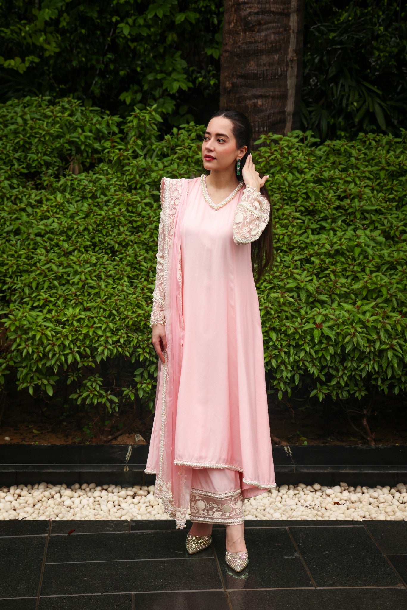 Pastel Pink Kashmiri Pheran Suit Set