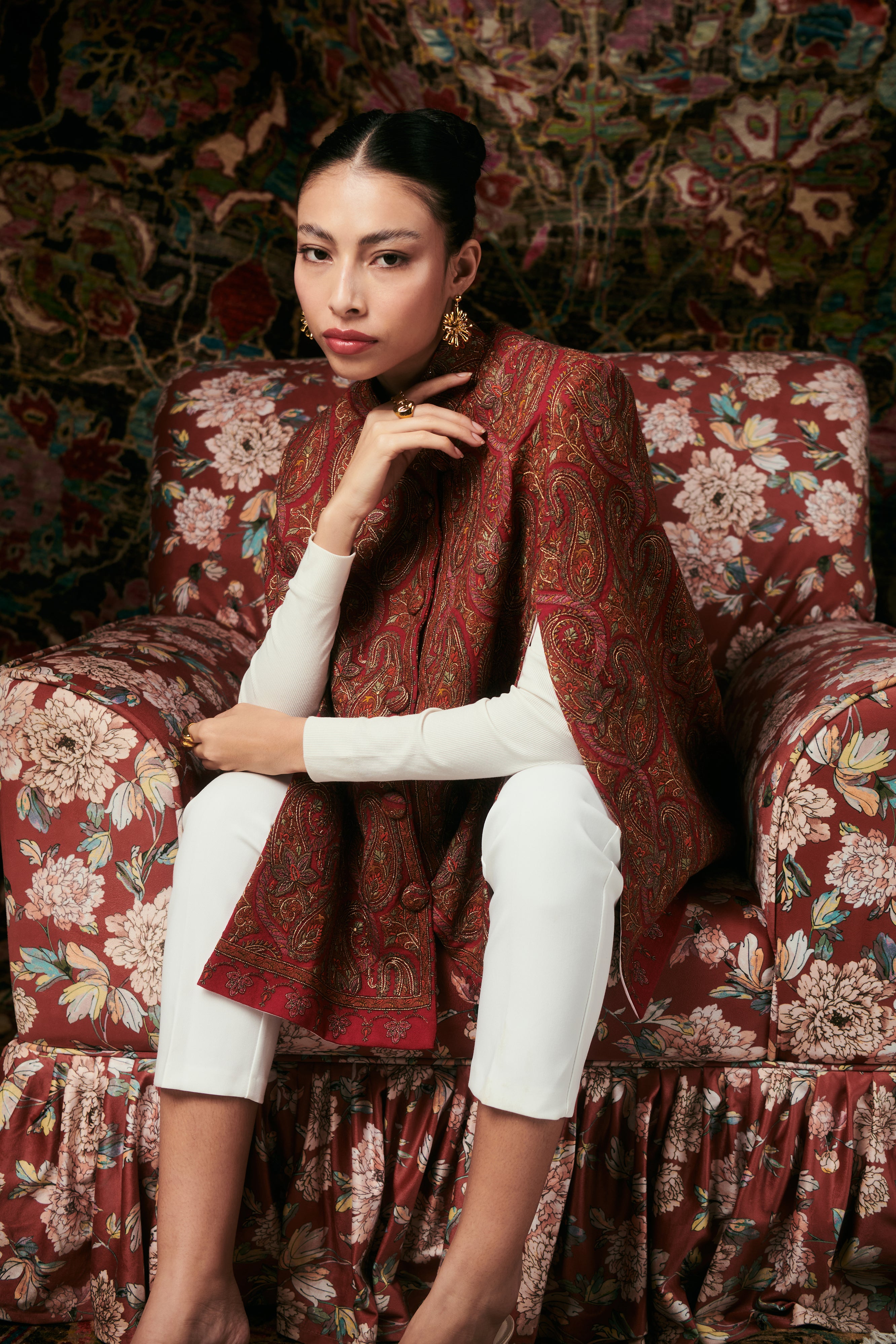 Sozni Fine Wool Cape