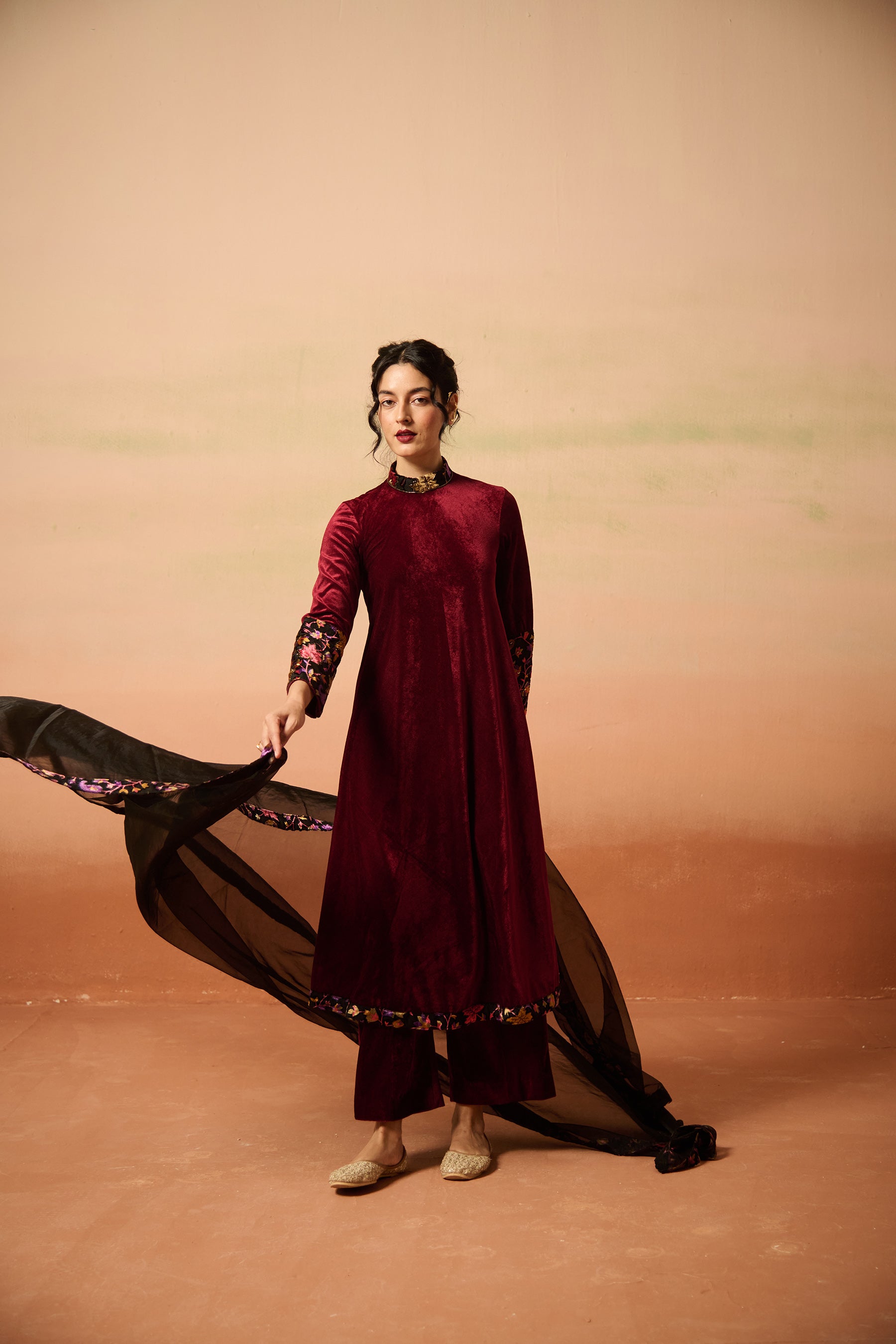 Chinar Veil Velvet