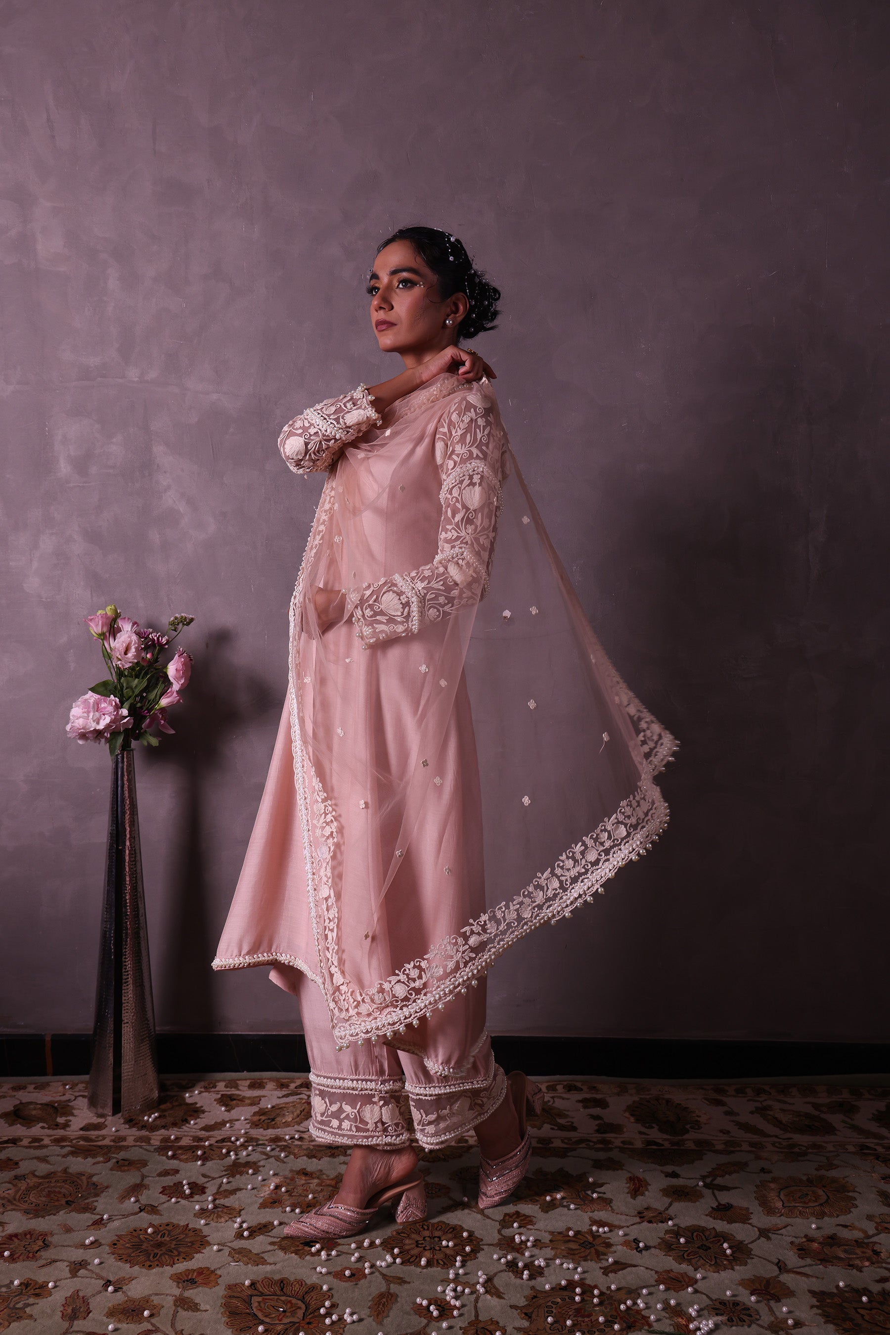 Pastel Pink Kashmiri Pheran Suit Set